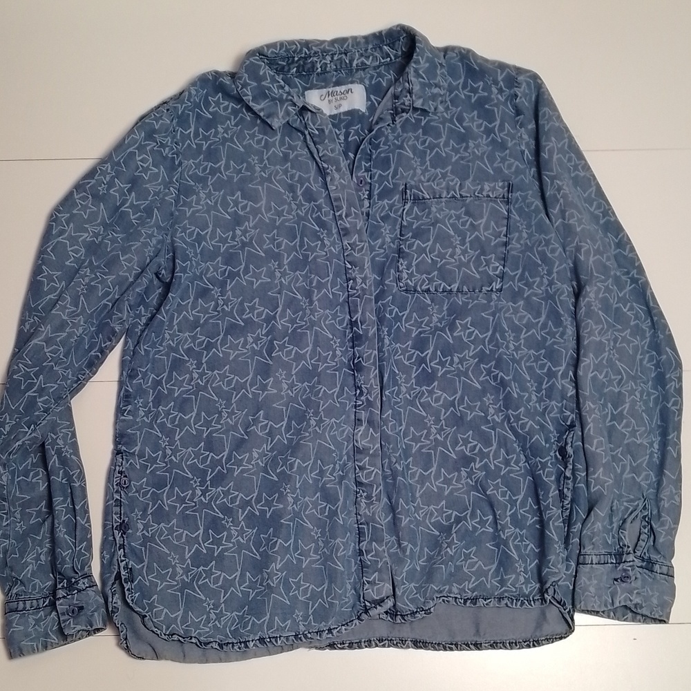 Mason by Suko denim style star print button down shirt. Lightweight  flowy small